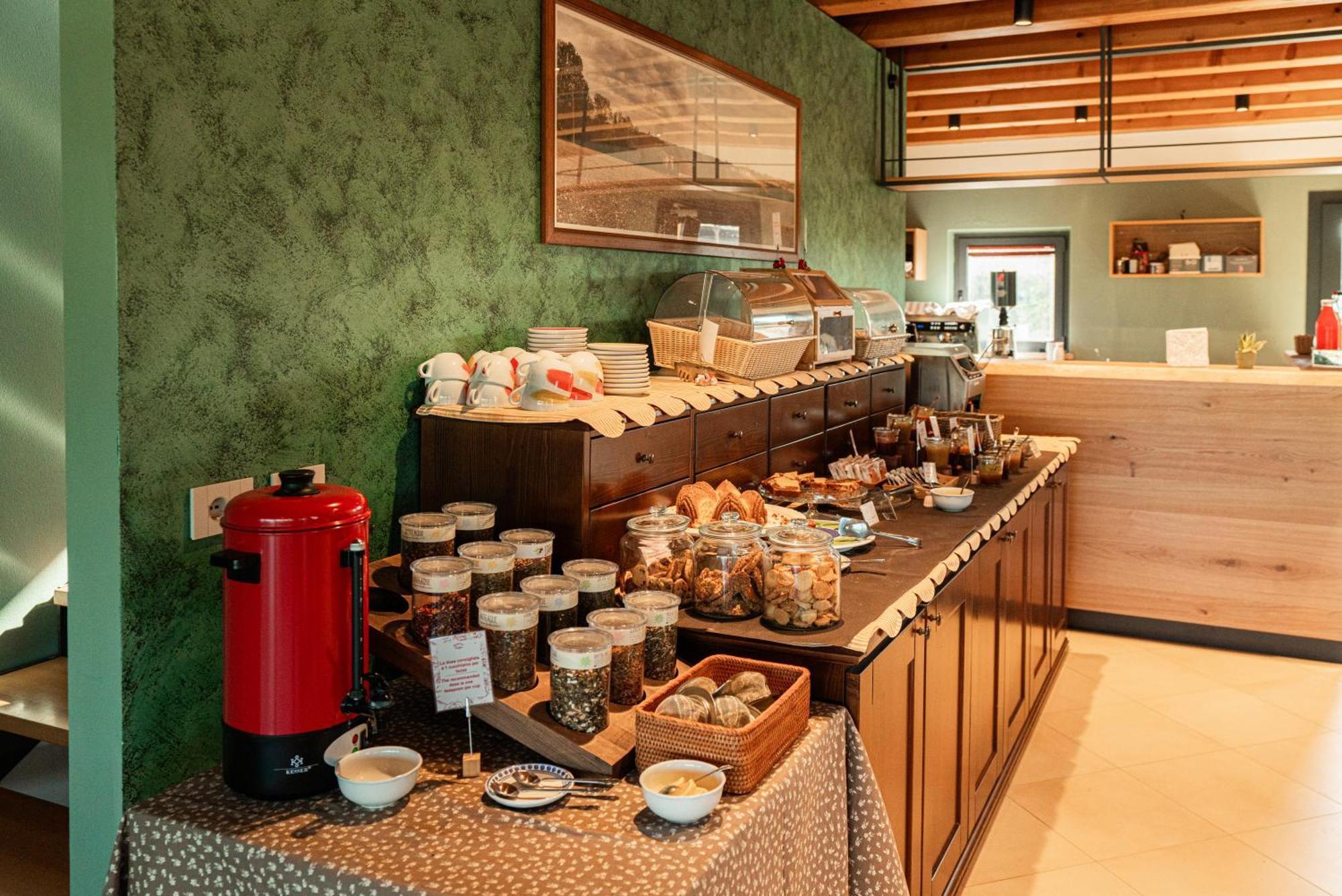 Agriturismo Dei Grippi Sona Bagian luar foto