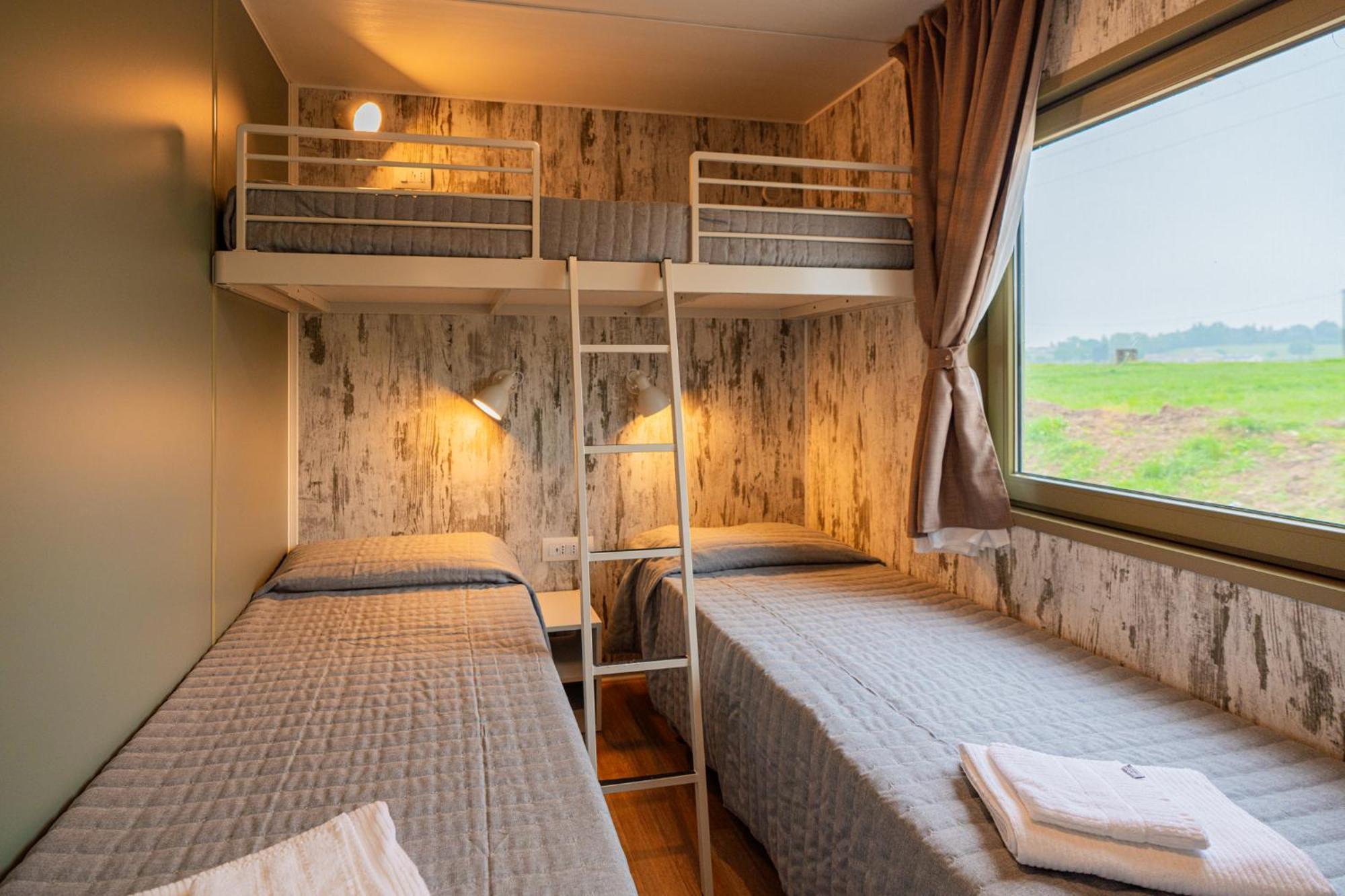 Agriturismo Dei Grippi Sona Bagian luar foto